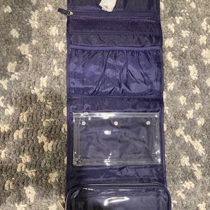 Monat travel toiletry bag